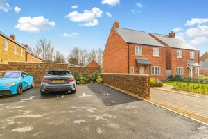 Hobart Way Deddington